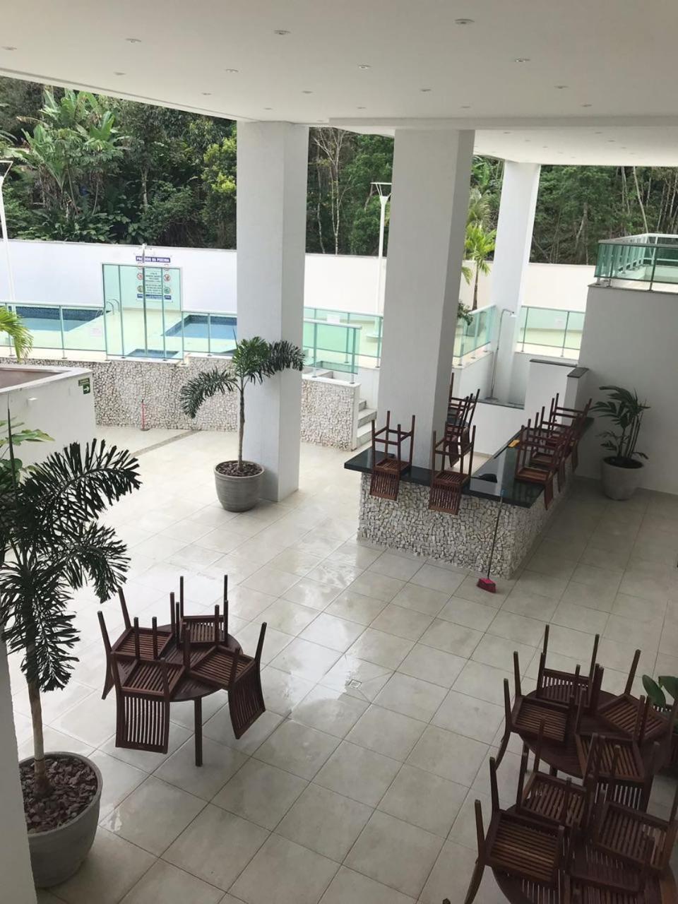 Apartamento Grande Ubatuba